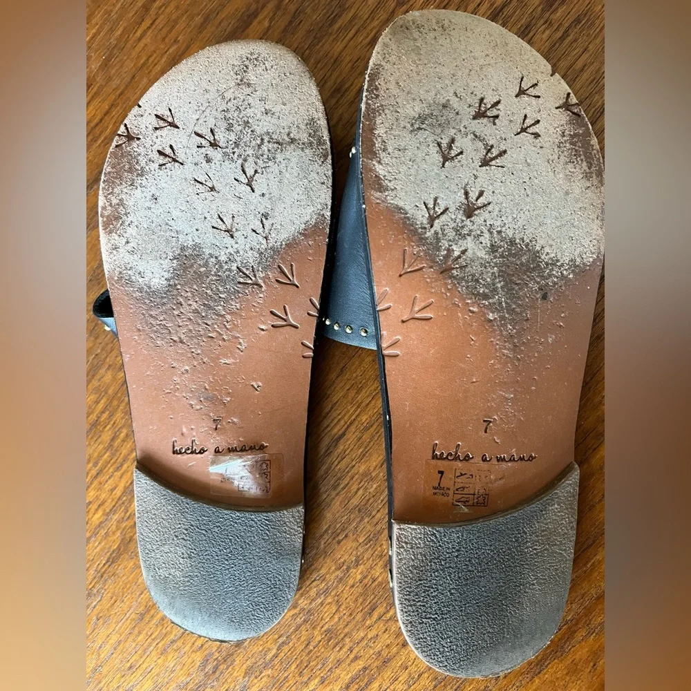 Beek sandals. Size 7. Quality Black Leather w/ stud details. - Picture 4 of 6